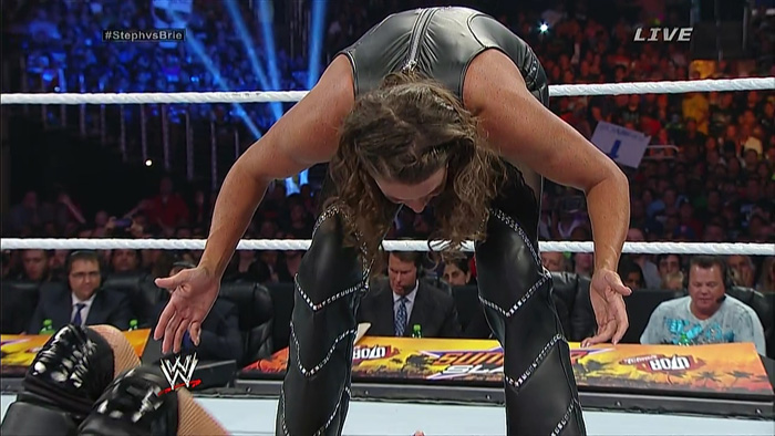 16ab steph taunts.jpg