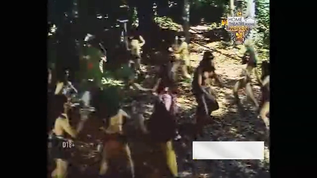 80年代功夫片中 正义功夫男大侠打死一群女反派喽啰(        火箭小强        )(NA).mp4_snapshot_00.08_[2022.02.15_15.21.46].jpg