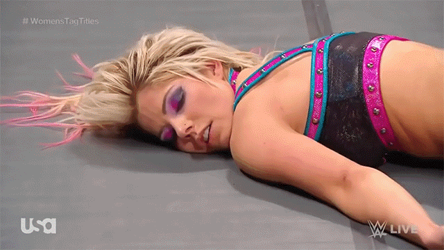Alexa vs Nia and Tamina 5.gif