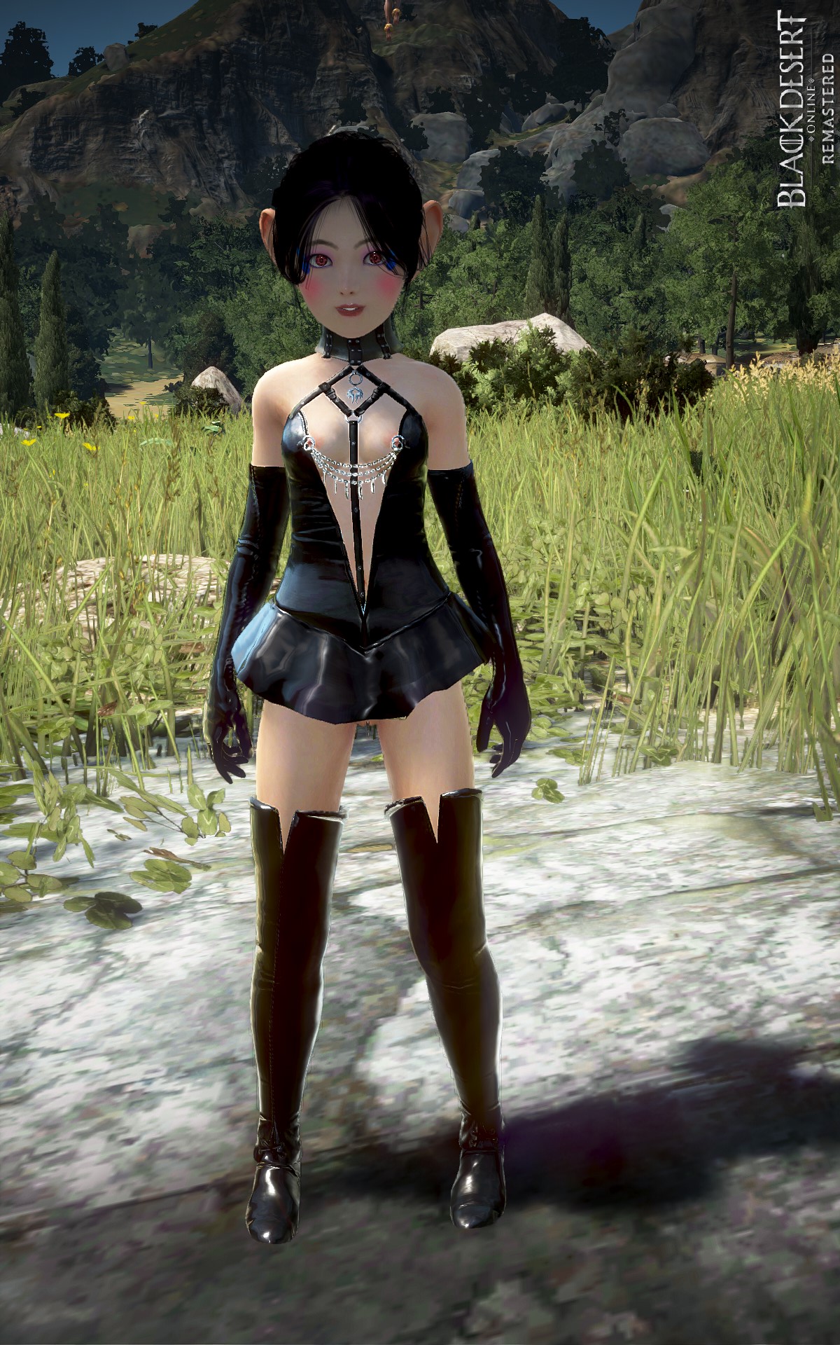 Latex Mini Front.JPG