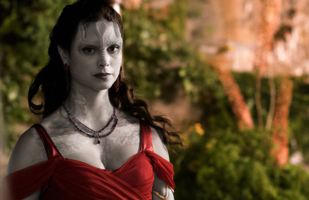 morena_baccarin_as_a_bajoran_cardassian_hybrid_by_thatgeekchick-d8svb0l.png